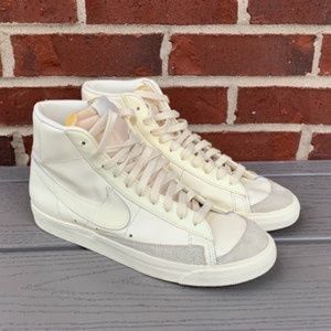 Nike Blazer Mid '77 High Top Sneaker